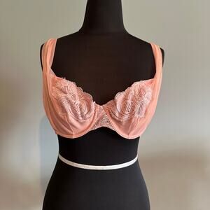 Vintage Victoria’s Secret gold label tulle detail bra 38B